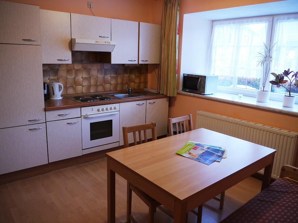 Schusterhaeusl Apartment Worschach Room photo